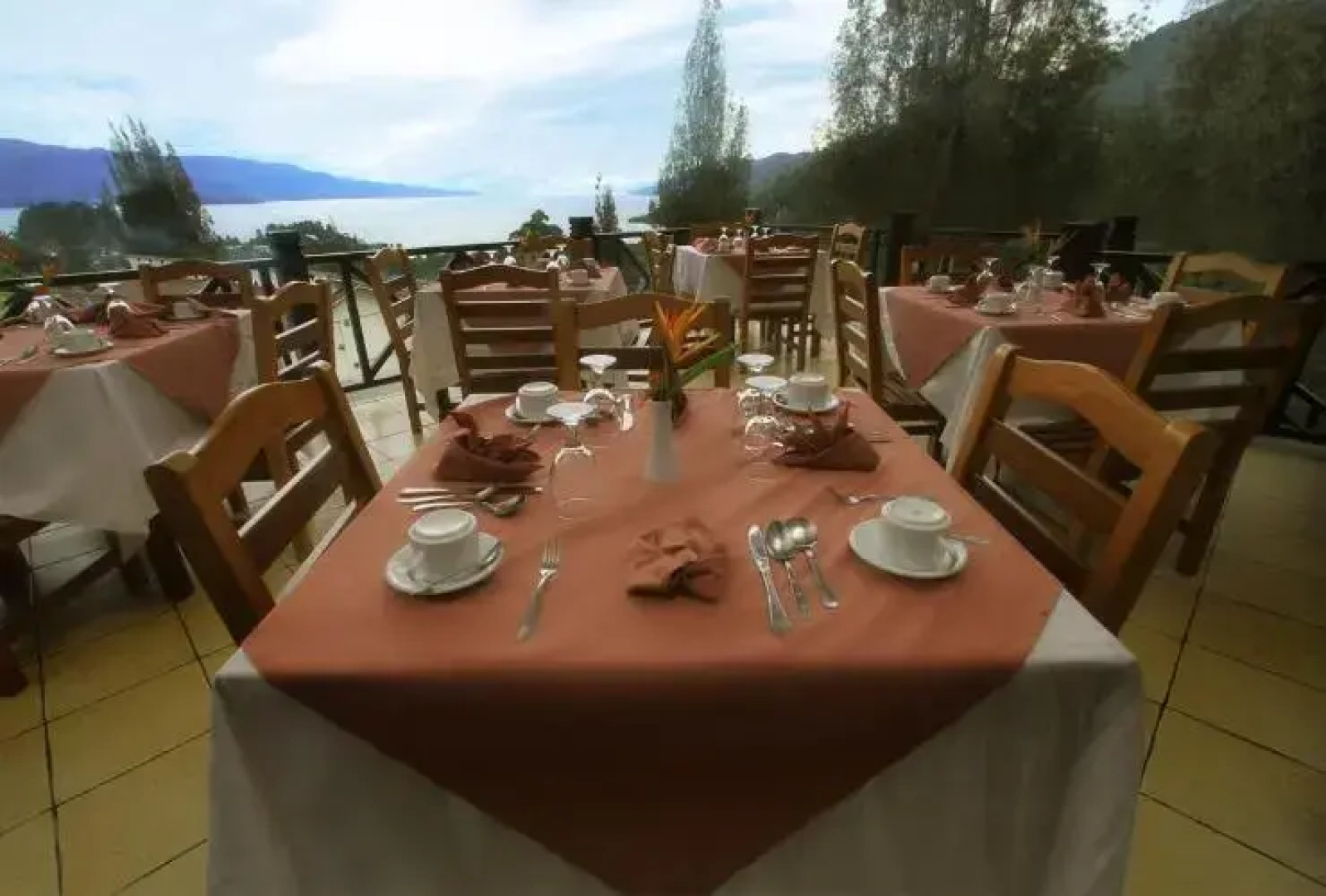 Hotel Niagara Parapat