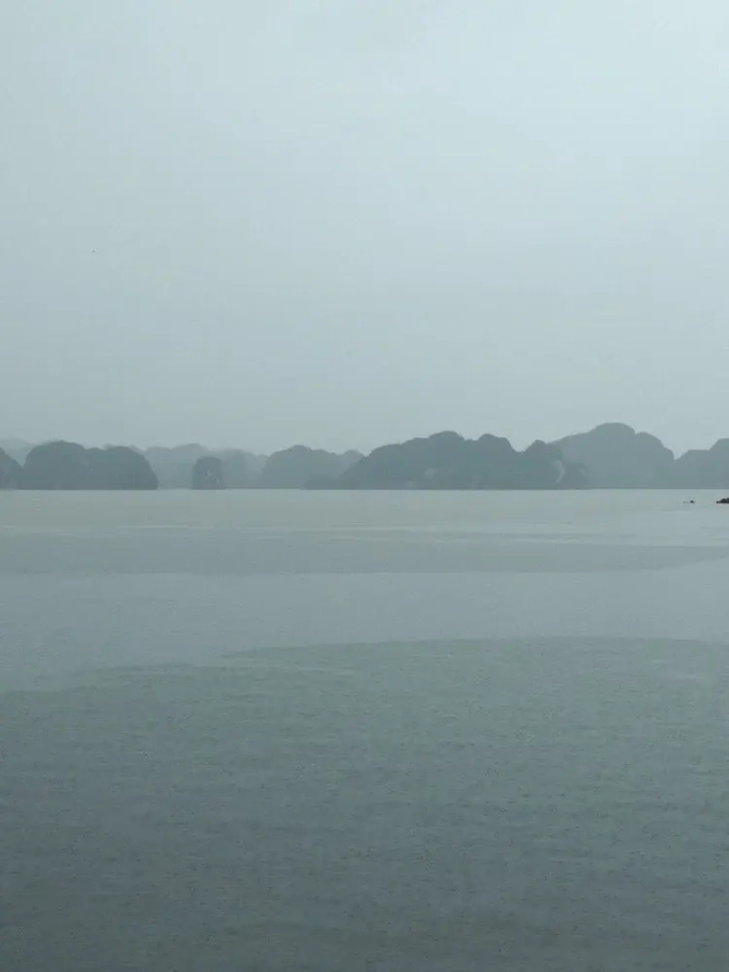 Angela House Ha Long Bay View