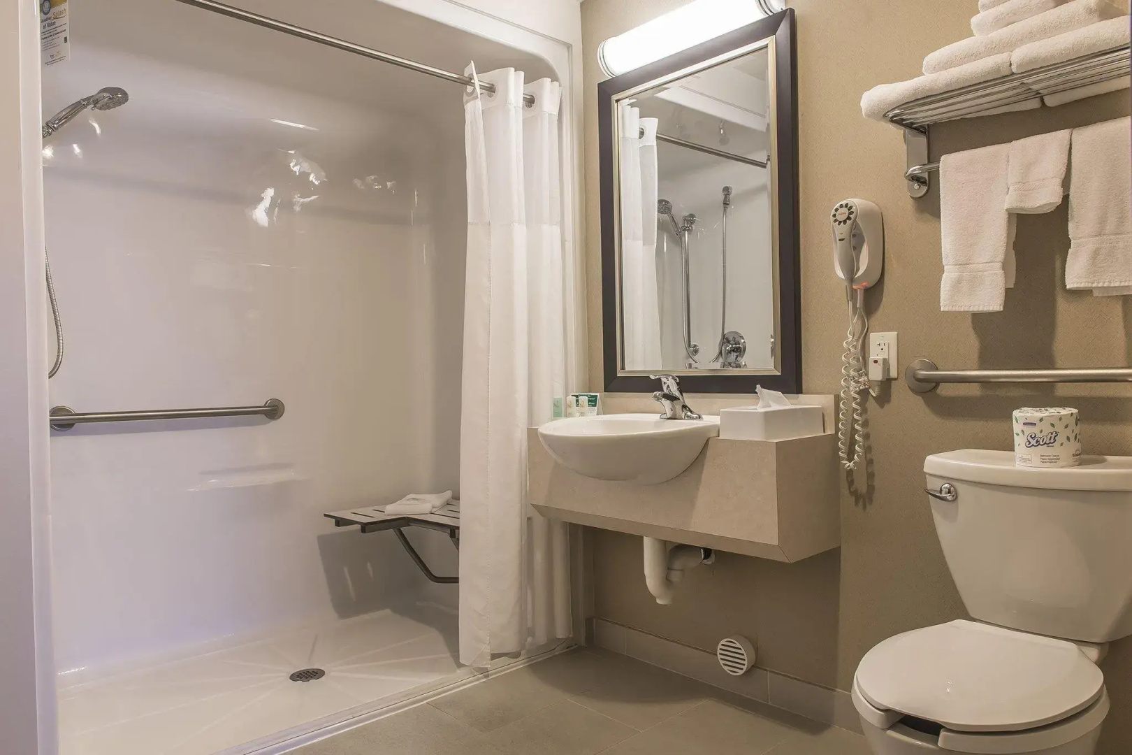 Quality Inn and Suites Petawawa