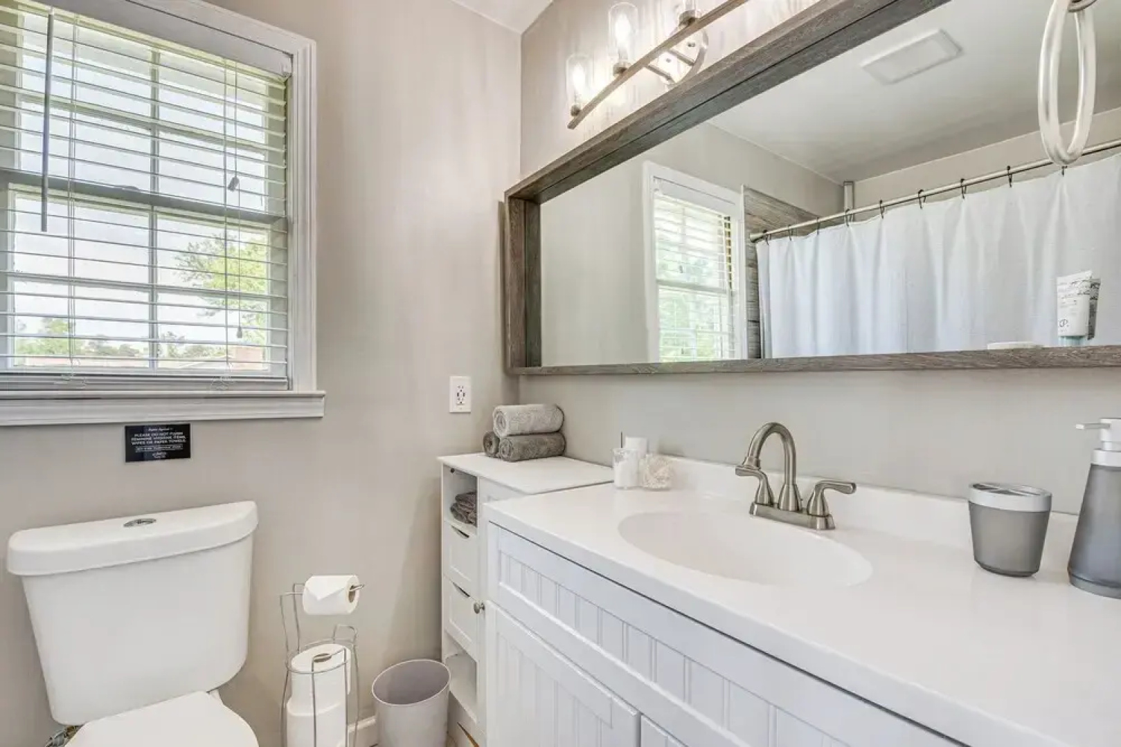 Acworth Oasis w/ Pool, Hot Tub & Fire Pit!