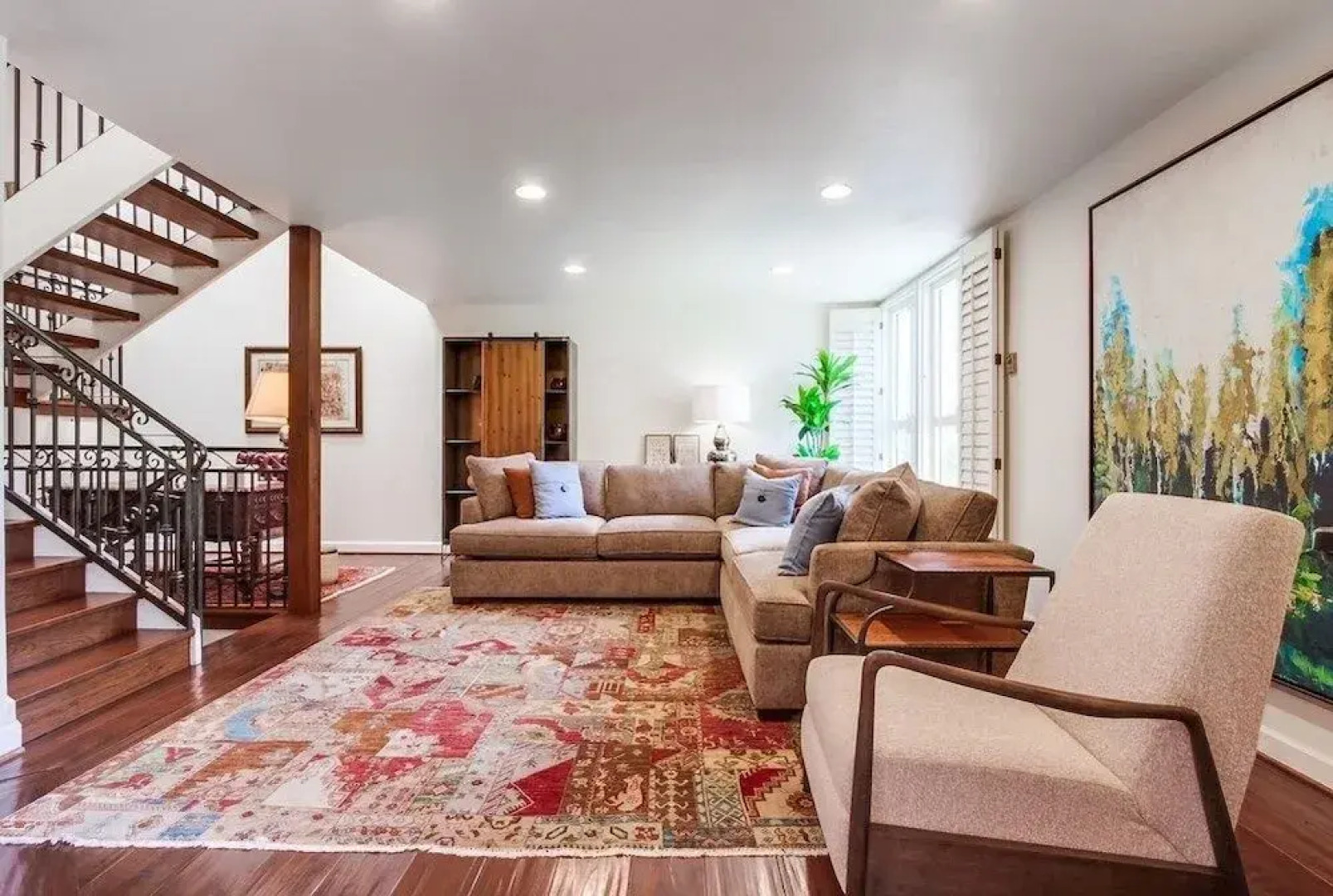 Sbtc161 3 Bedroom Condo