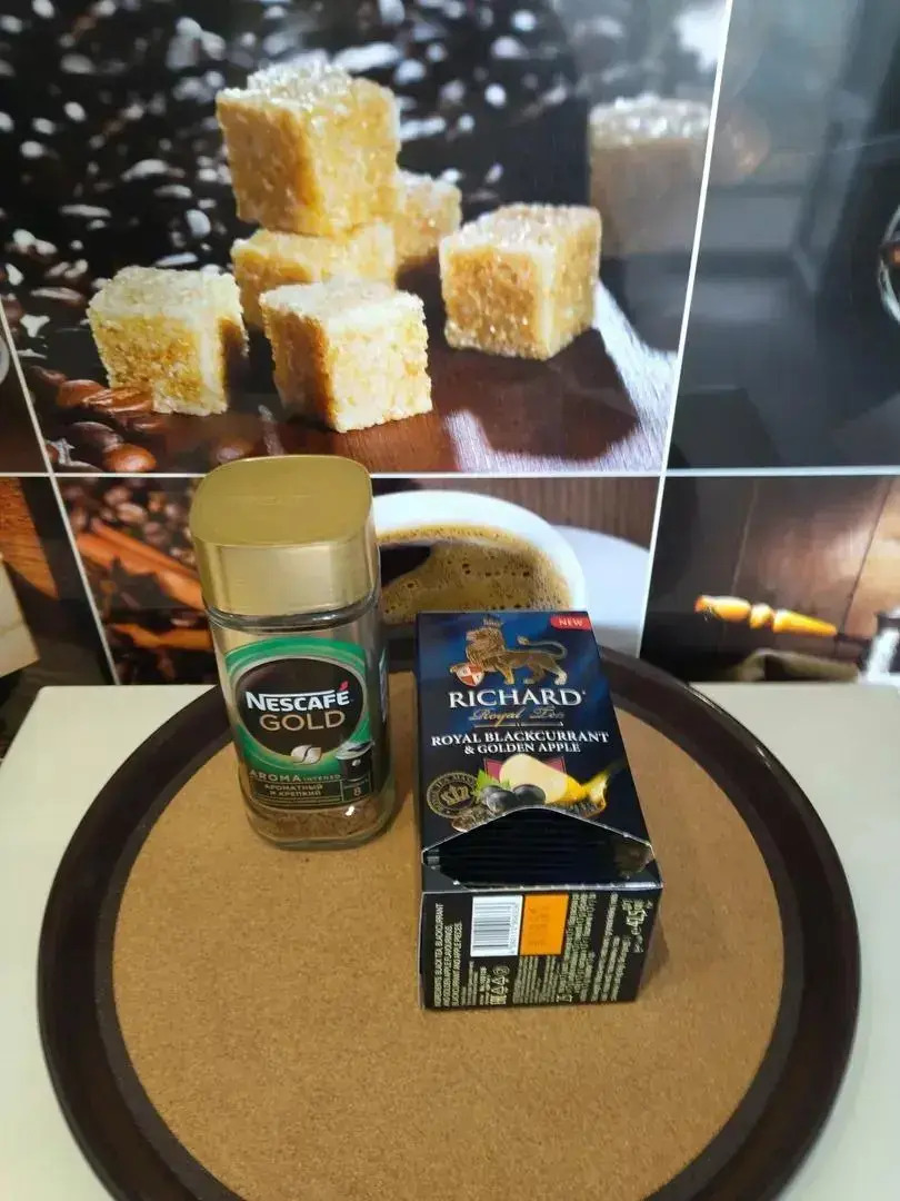 Домашний очаг на проспекте Октября 38