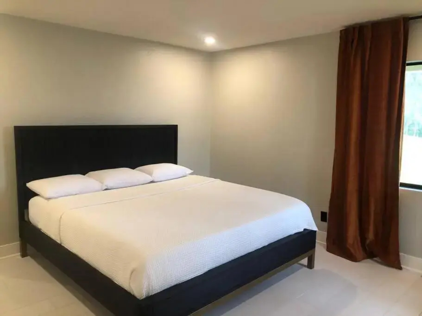 “A little Piece of Paradise” New Condo