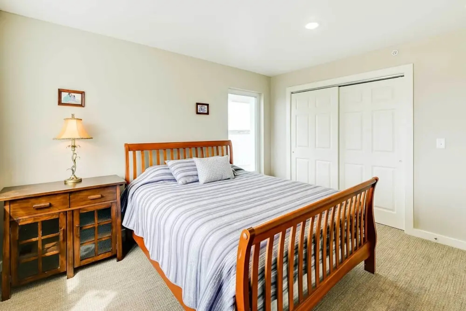 Waterfront Kenai Townhome < 1 Mi to Beach!