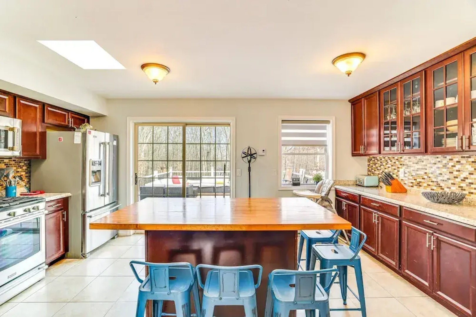 Poconos Home w/ Private Pool, Hot Tub & Sauna!