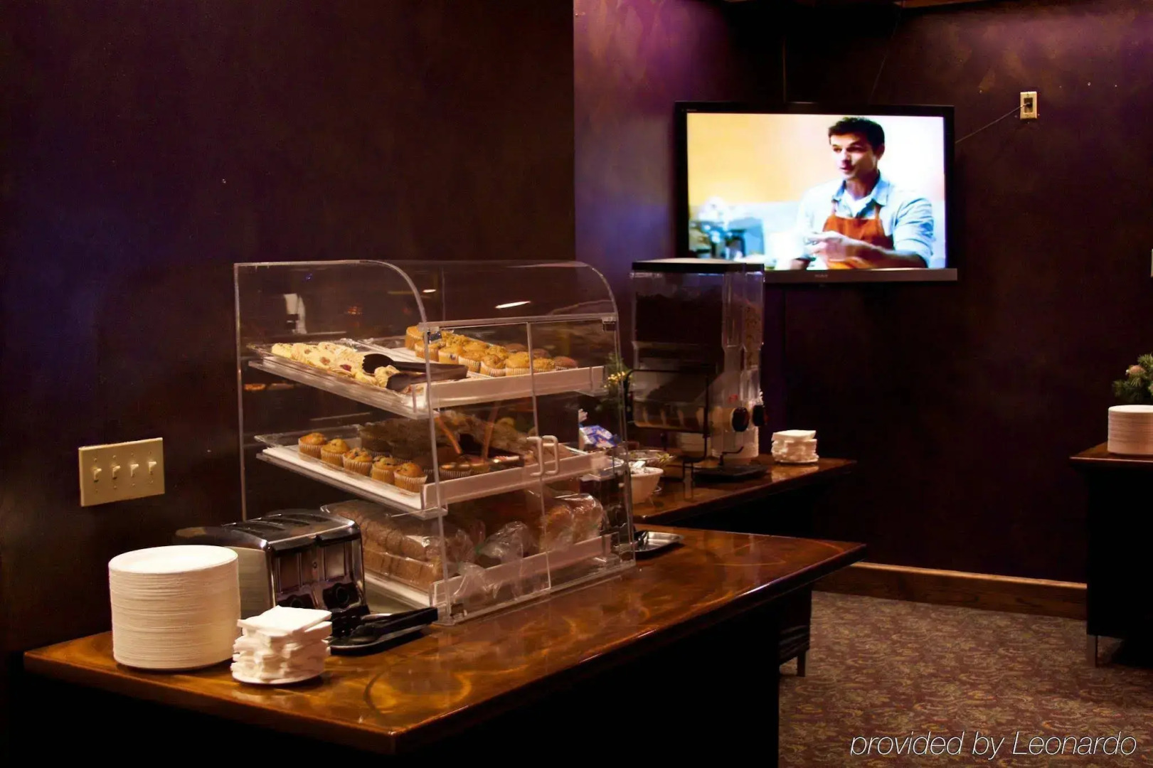 University Place Hotel & Conference Center