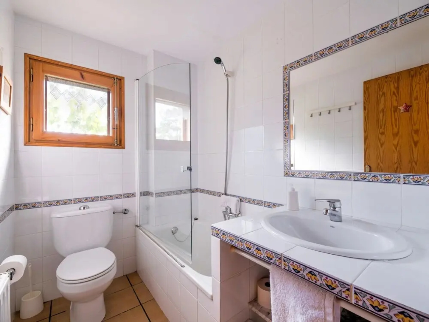 Modern Apartment in Lladurs With Swimming Pool