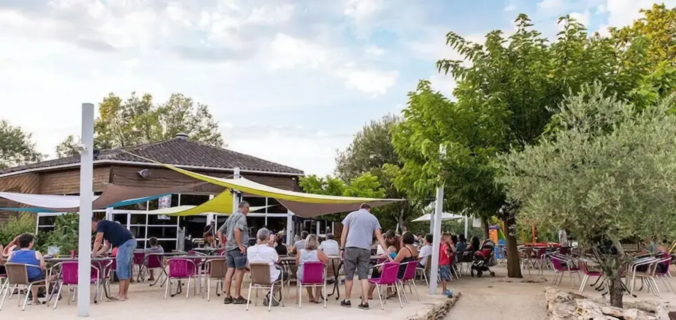 Camping L'évasion - Mobilhomes