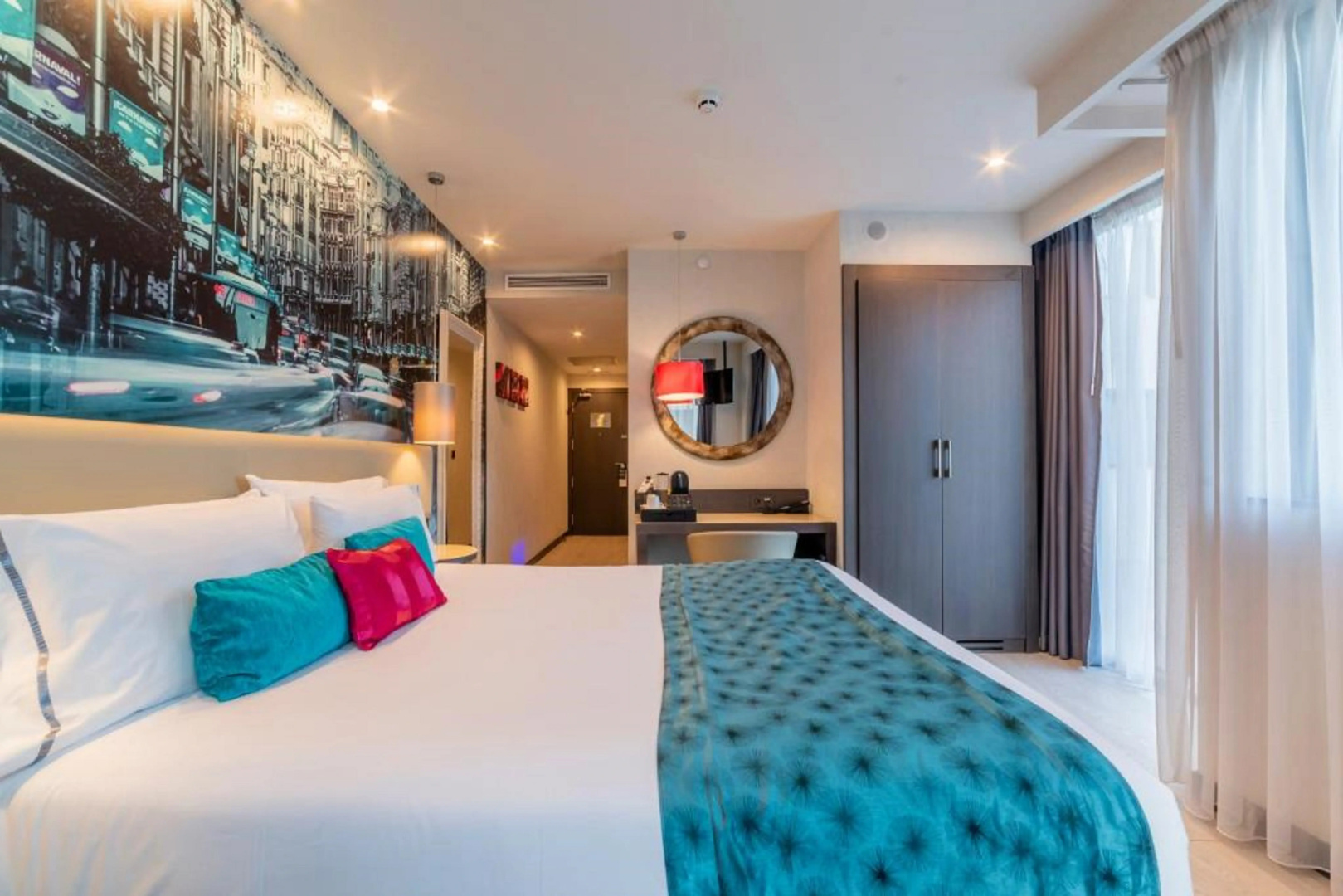 Hotel Indigo Madrid - Gran Via by IHG