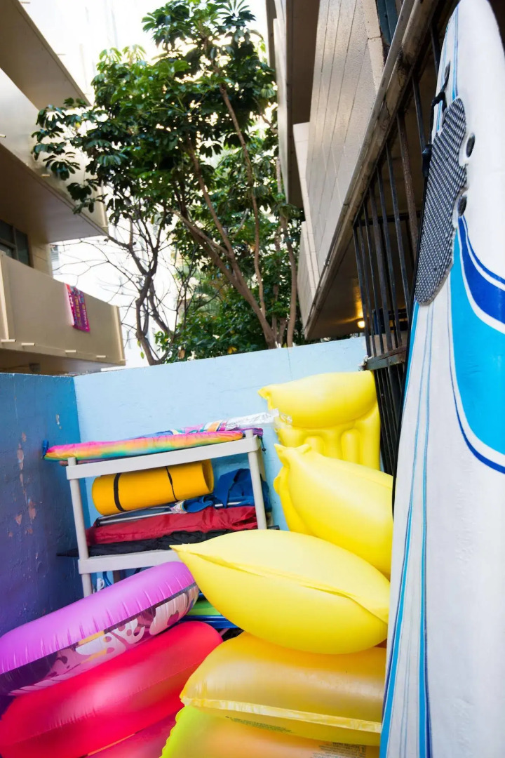 Waikiki Beachside Hostel