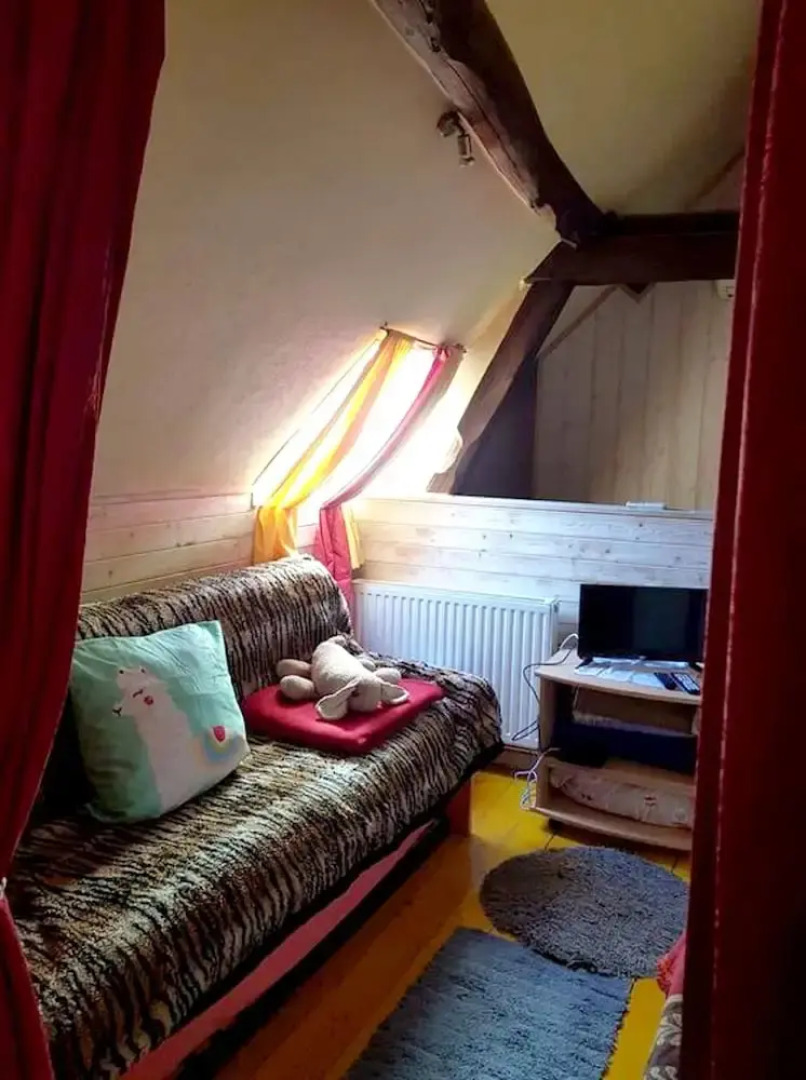 Apartment With 3 Bedrooms in Auxerre, With Wifi