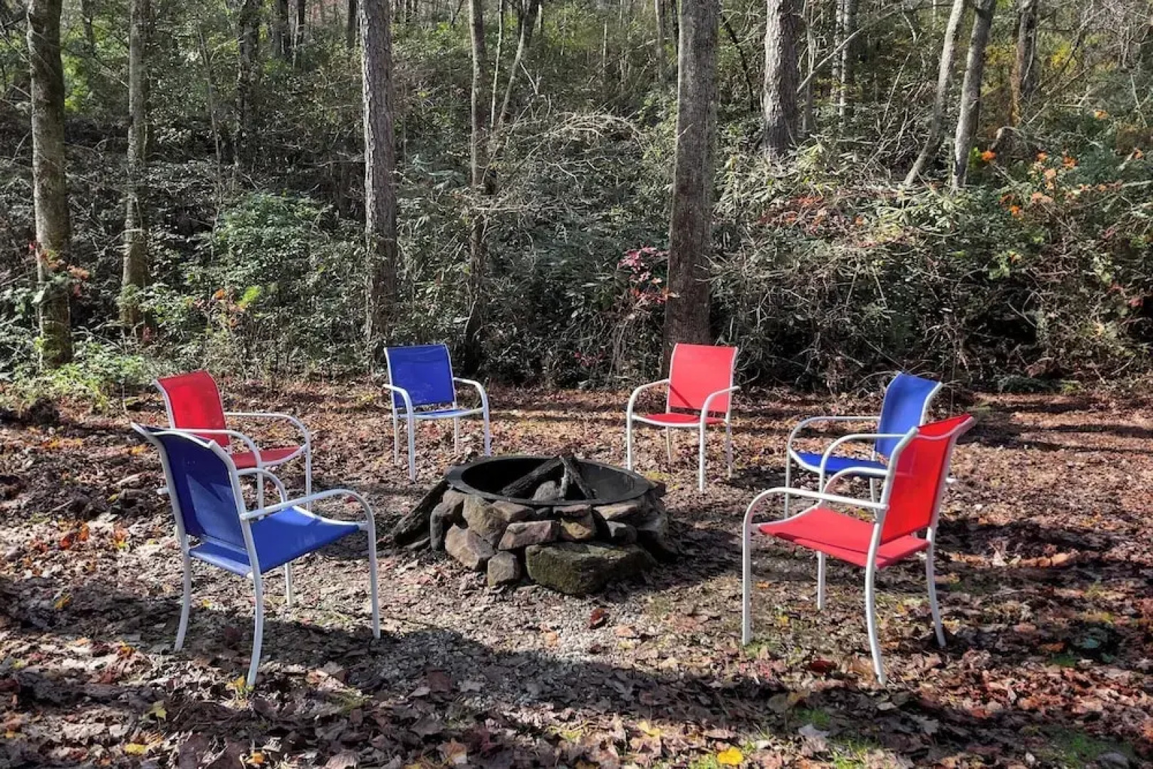 Twin Creeks Lodge by Avantstay 33 Acre Retreat