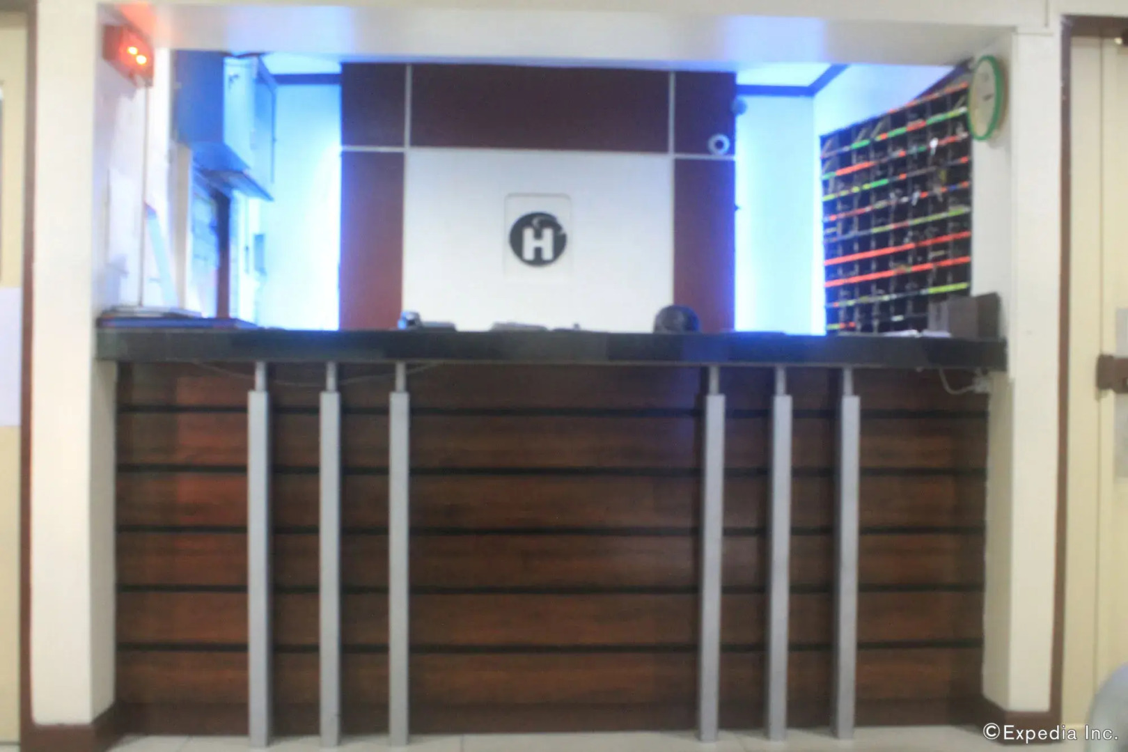 Halina Drive Inn Hotels - Sta Mesa