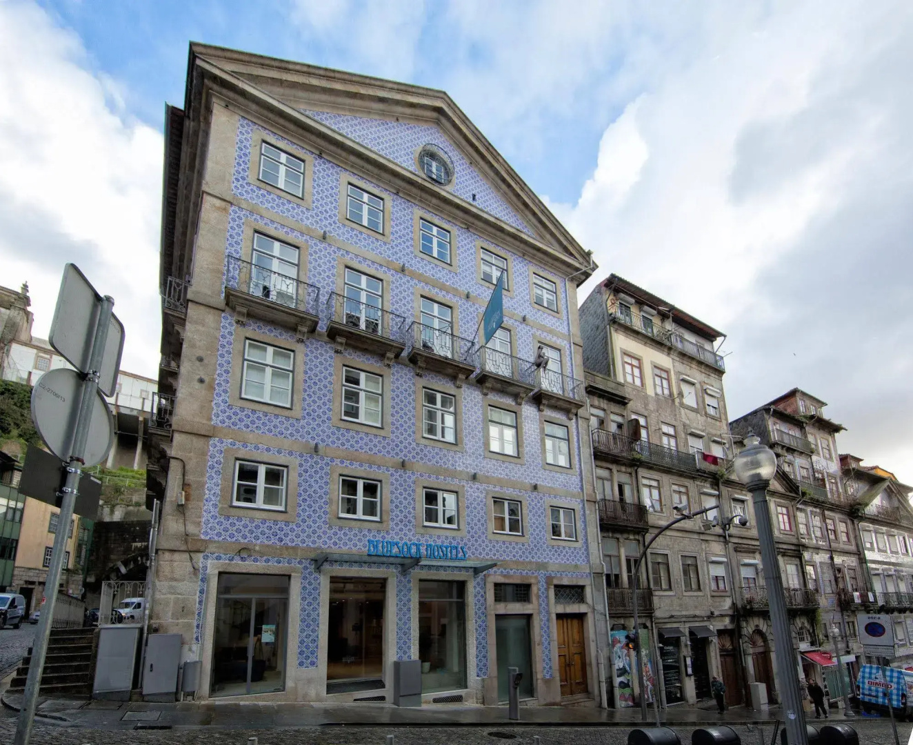 The Central House Porto Ribeira - Hostel