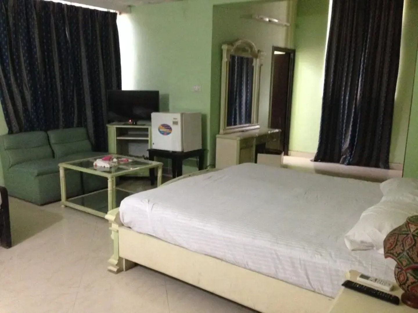 Hotel residence inn multan