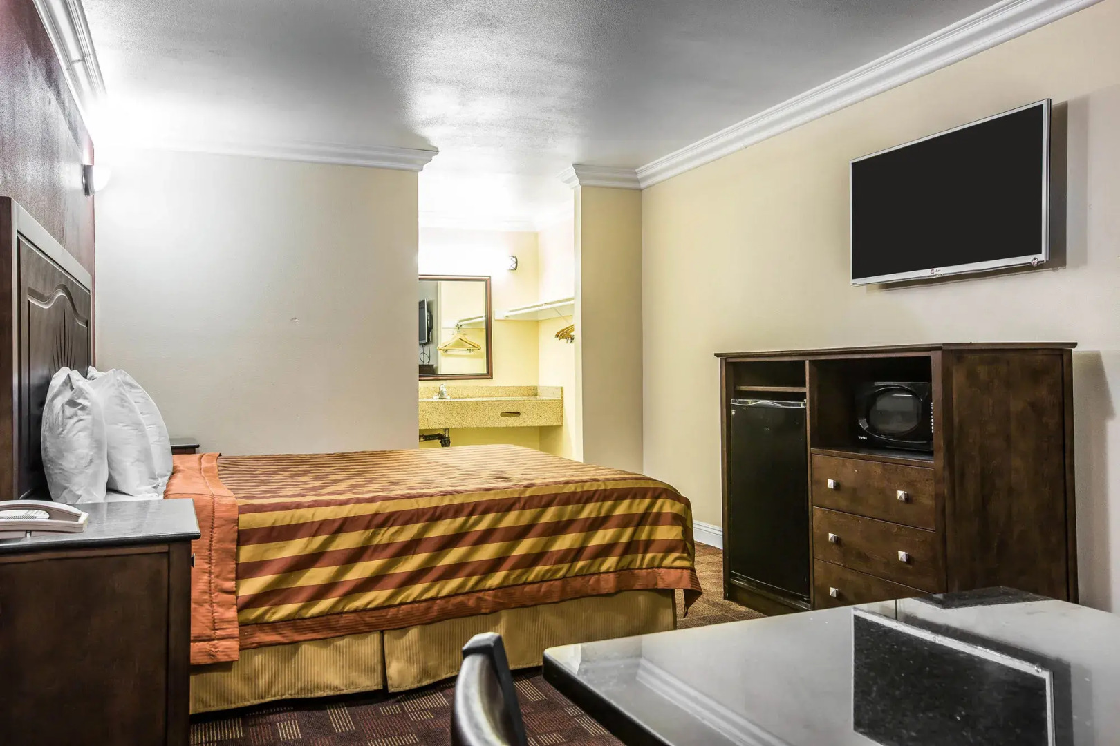 Econo Lodge Pico Rivera