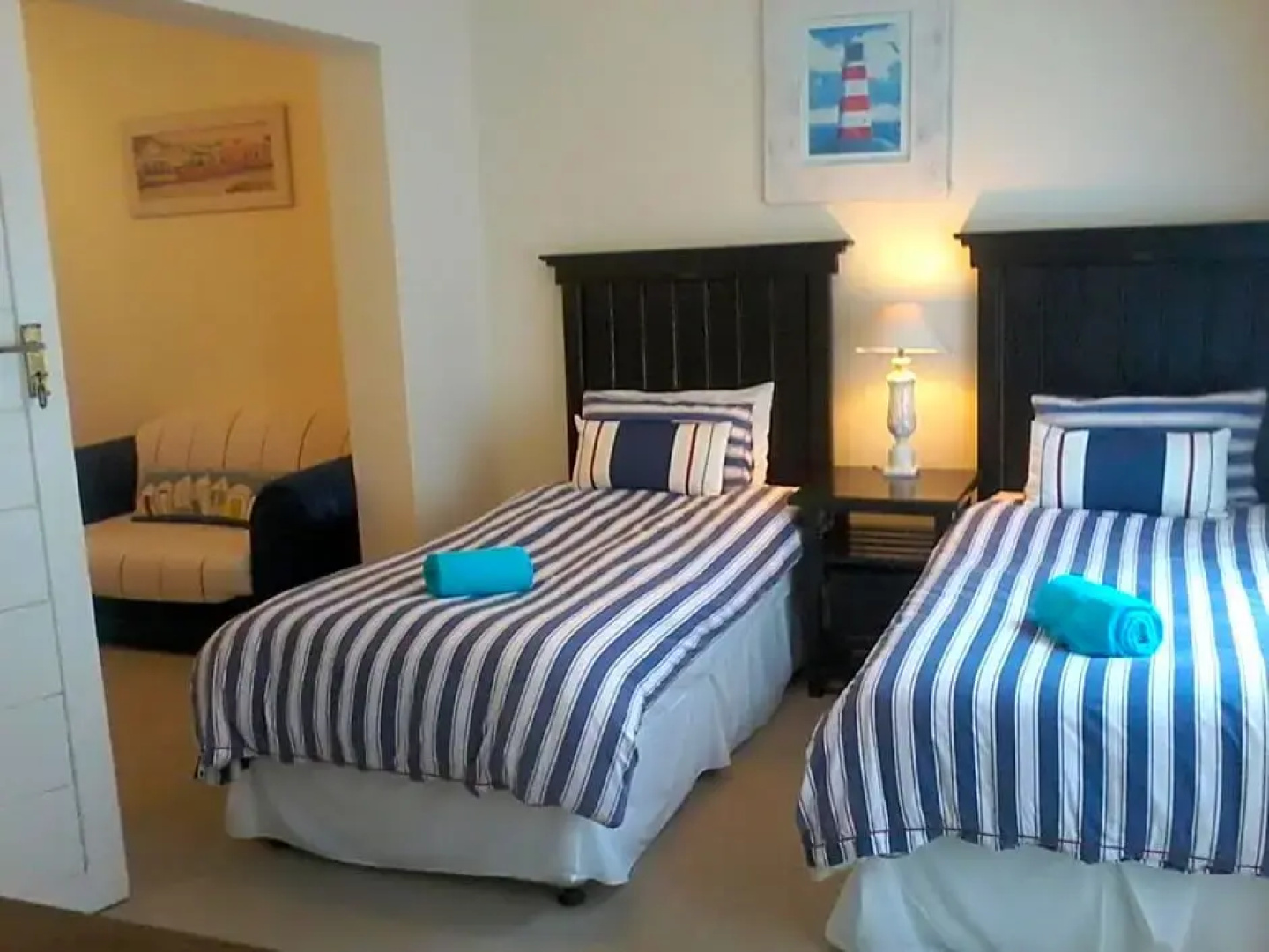 4 Carnoustie House