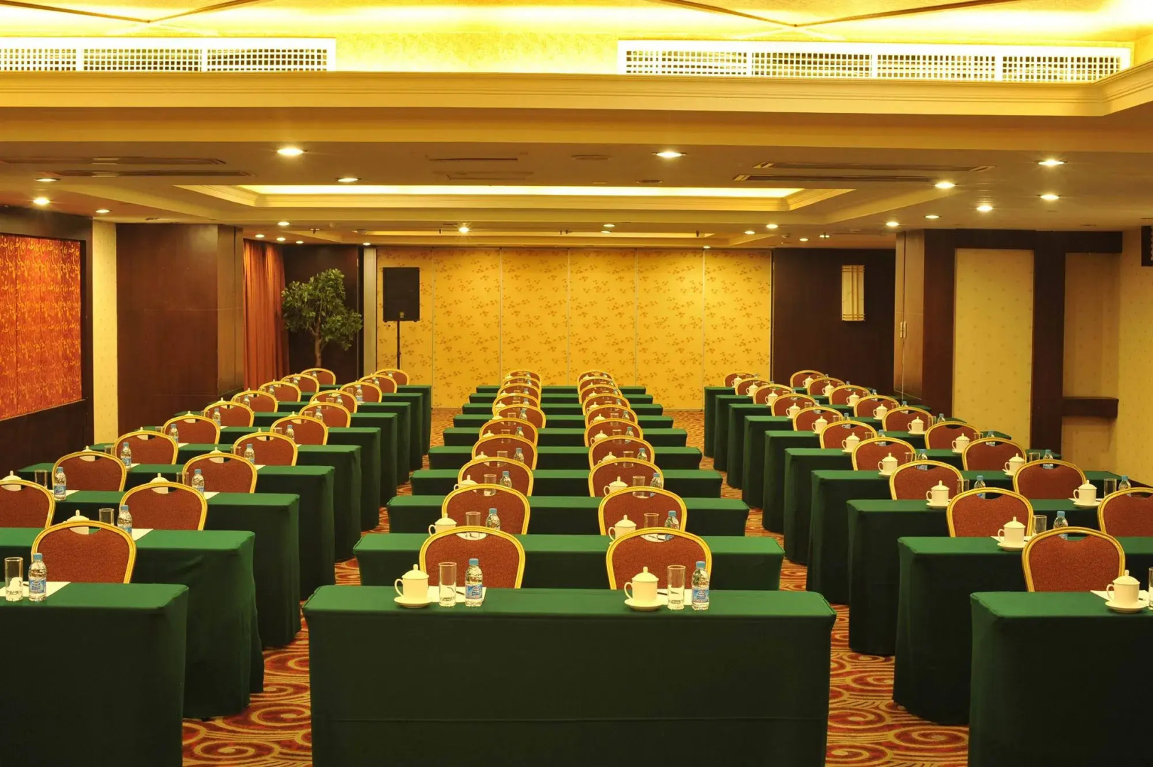 Wuhan Hongguang Hotel