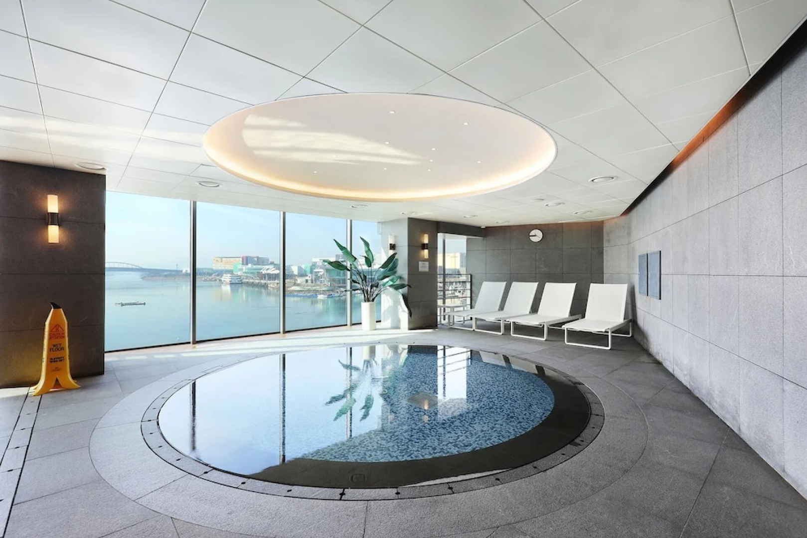 Hotel Marinabay Korea (Ara)