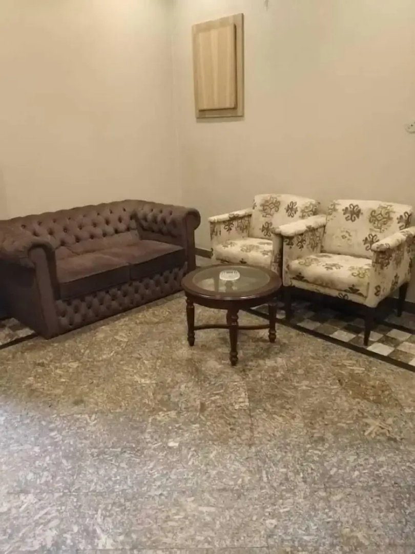 Iris Hotel
