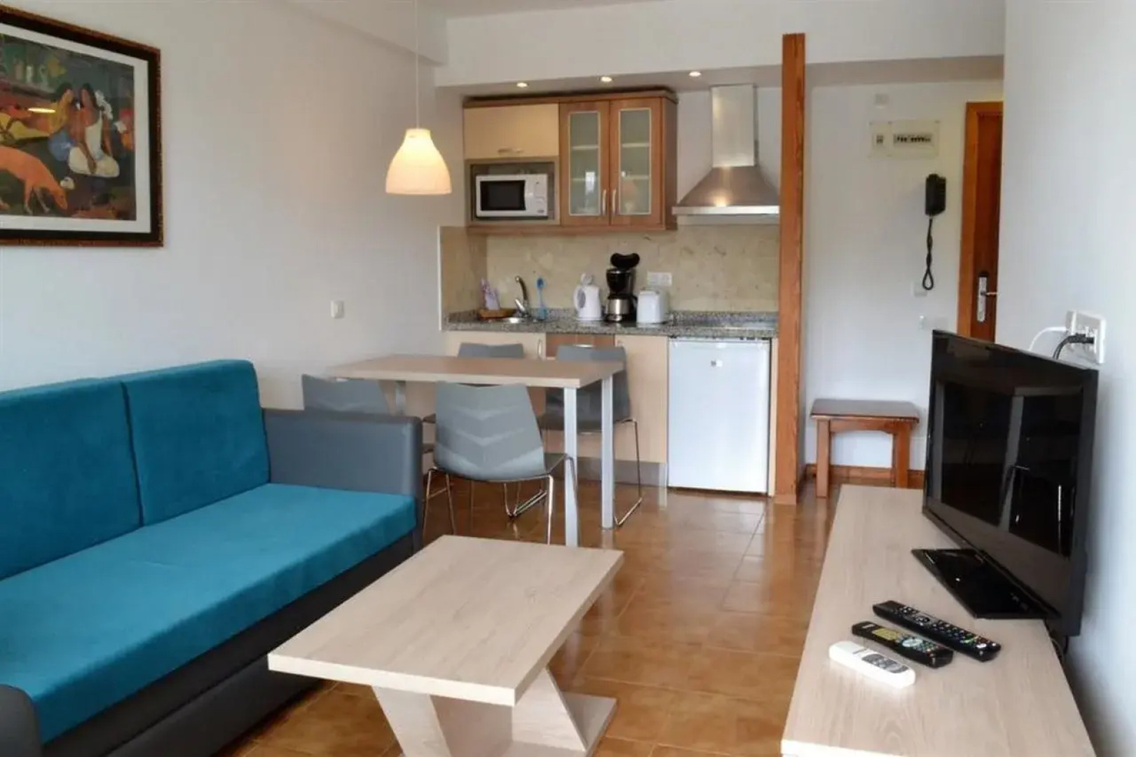 Apartamentos Montemayor