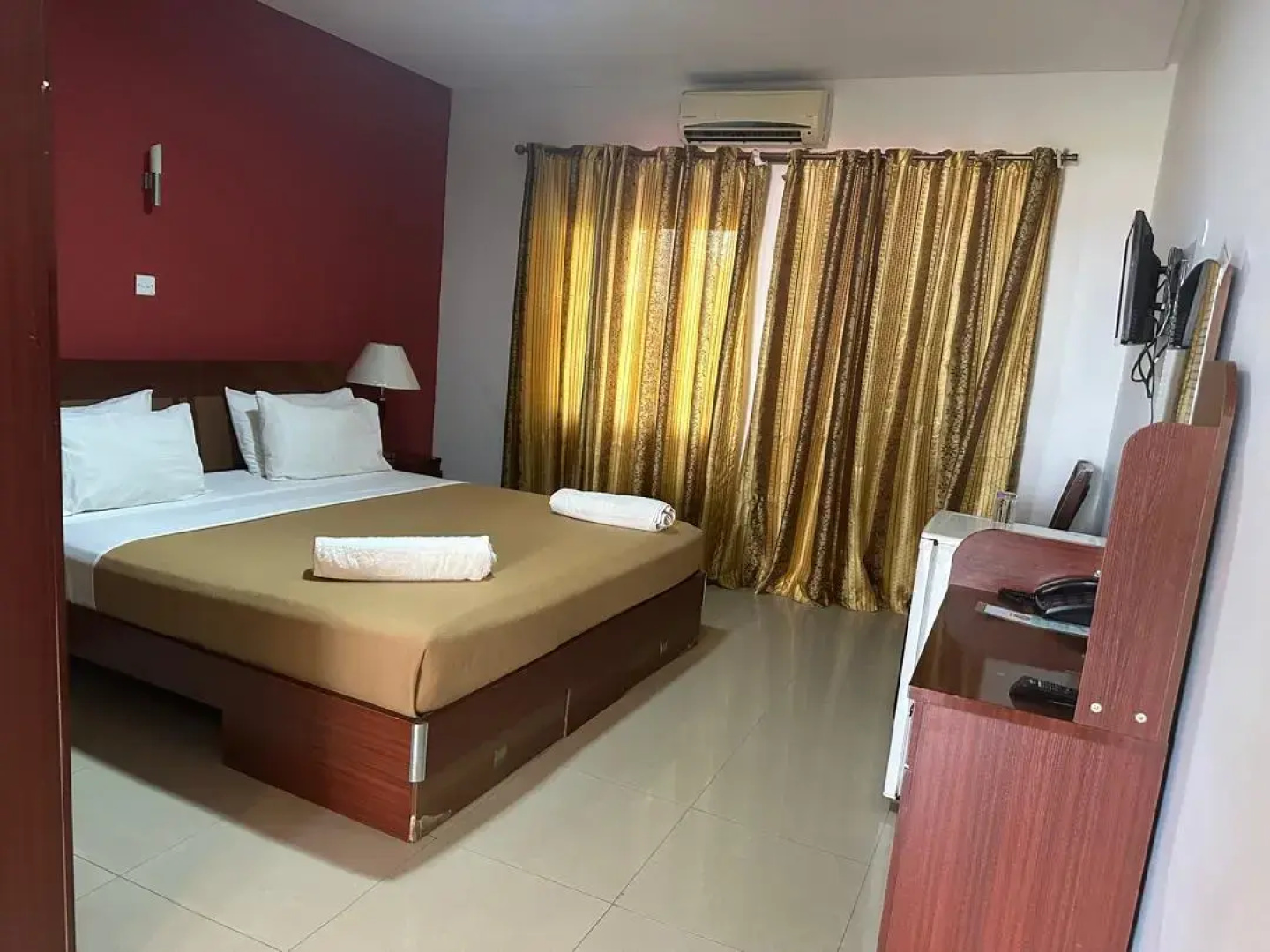 Mansea Beach Hotel and Resort