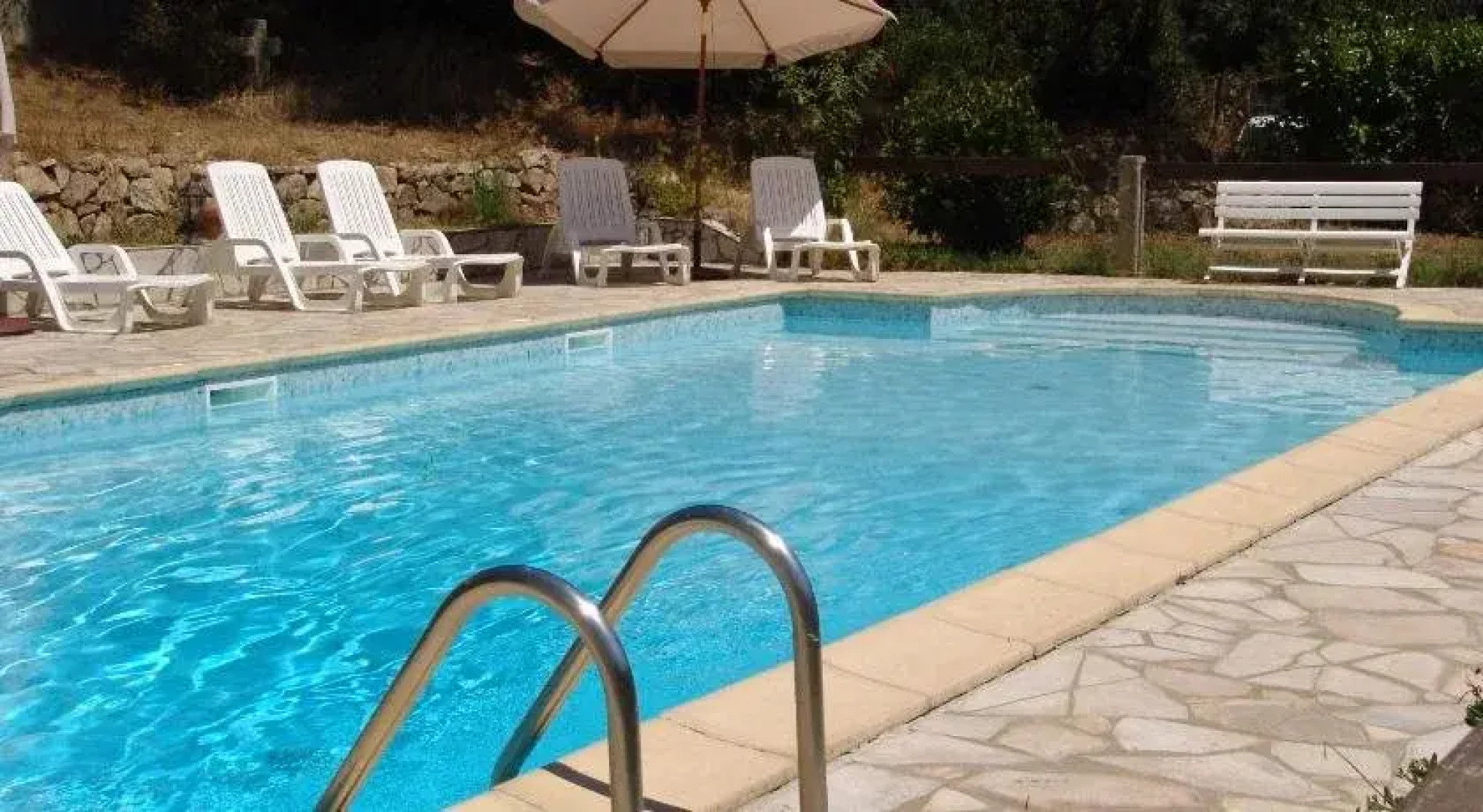 Auberge - Hotel U Paradisu