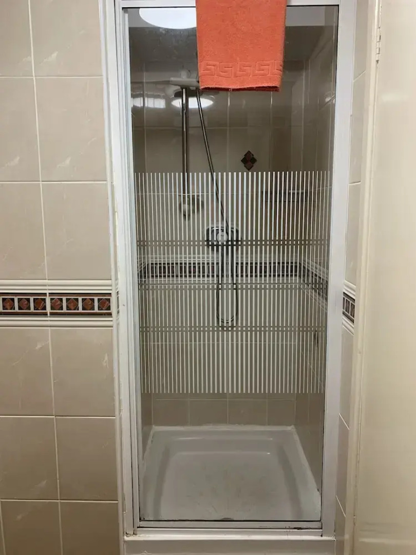 The Dog & Doublet Inn