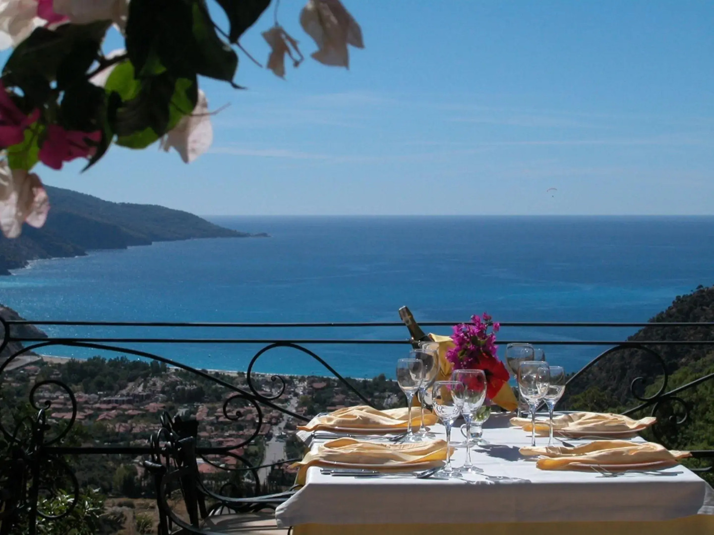 Paradise Garden Hotel