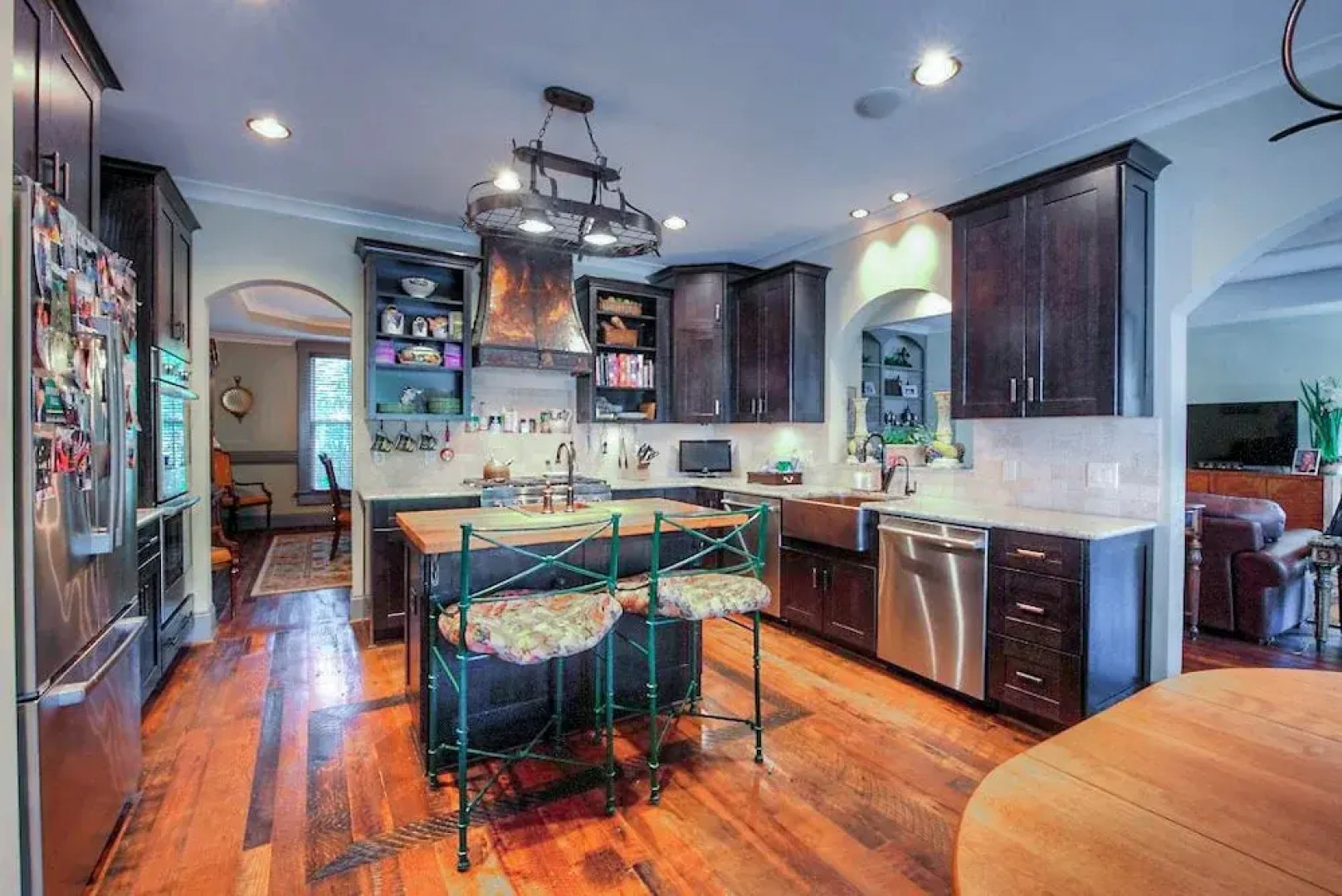 Historic Rugby Walk to All Things UVA