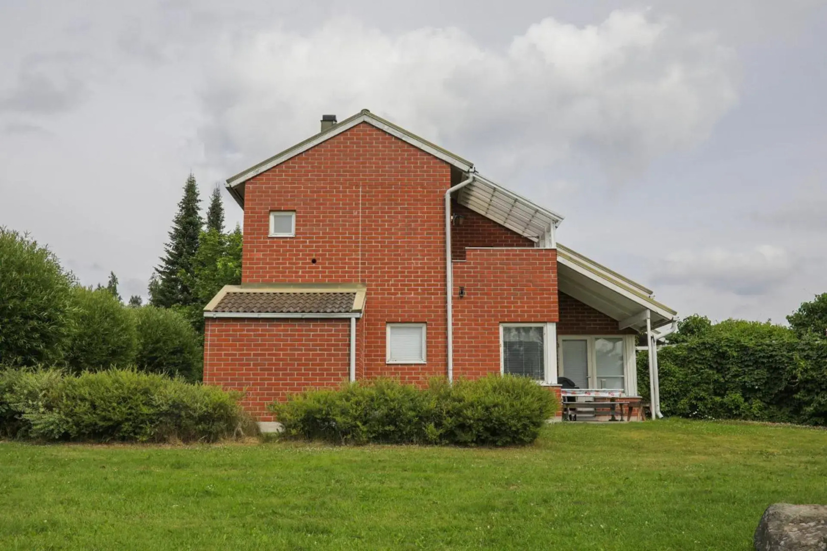 Hulda`s Apartment by the river