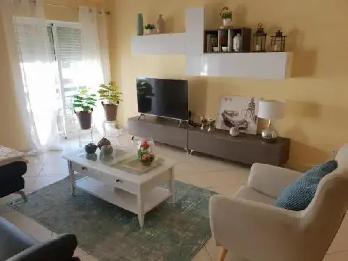 DOWNTOWN-Guest House