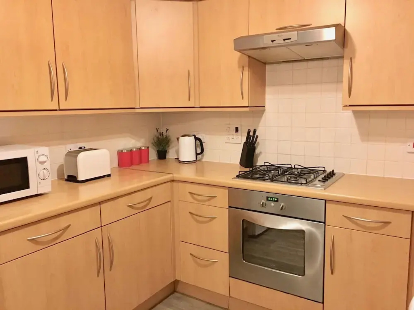 Eastleigh House near Airport