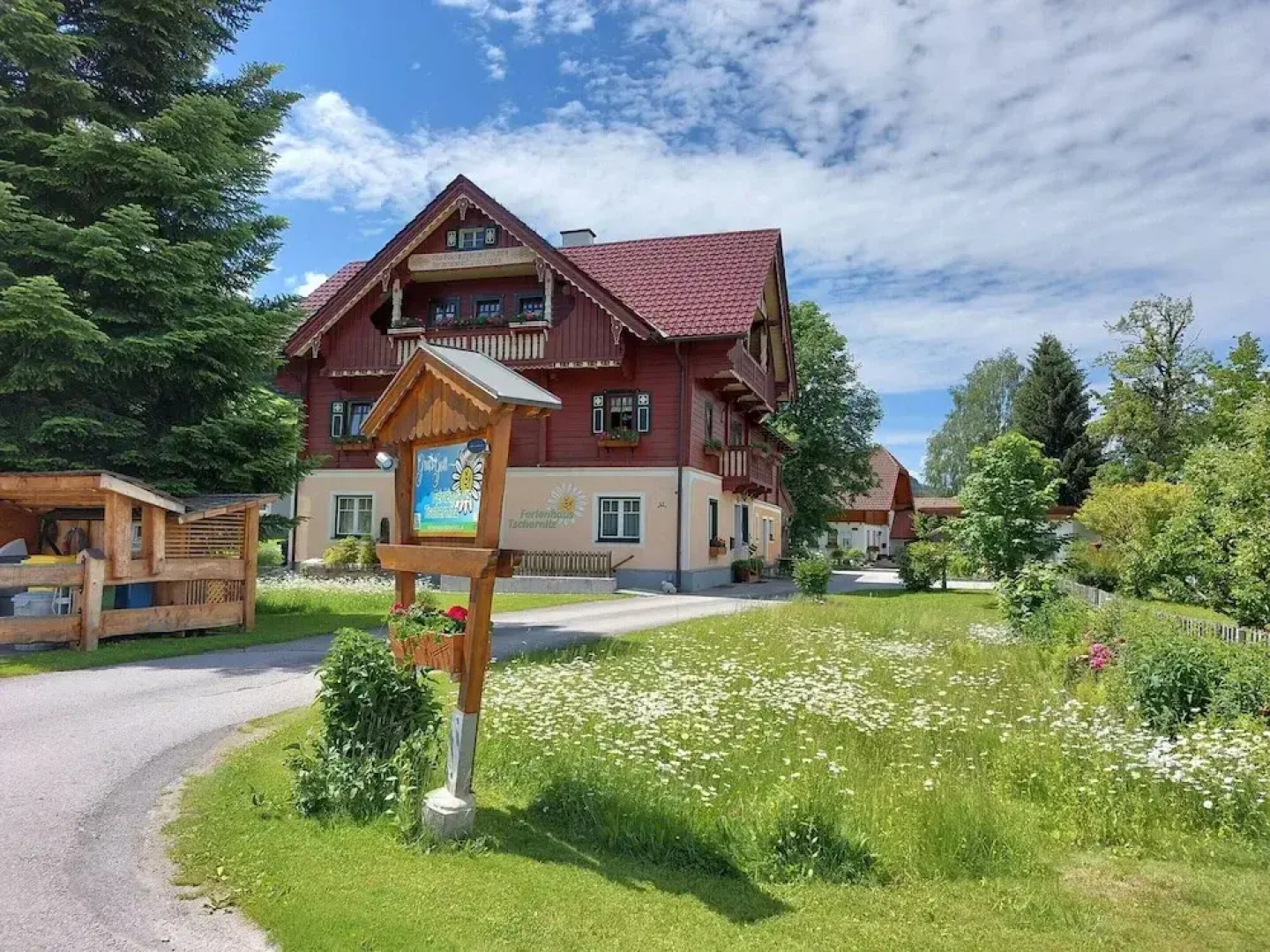 Renovated Mountain Retreat Stay