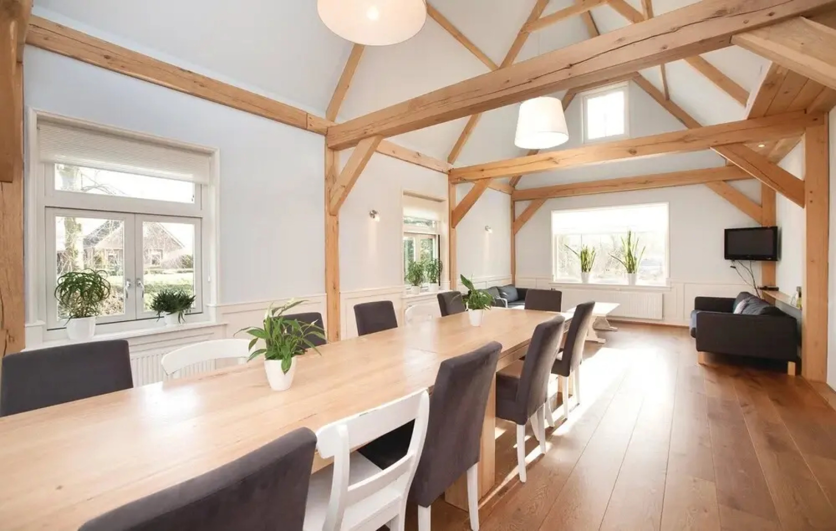 Amazing Home in Zuidoostbeemster With 5 Bedrooms and Wifi