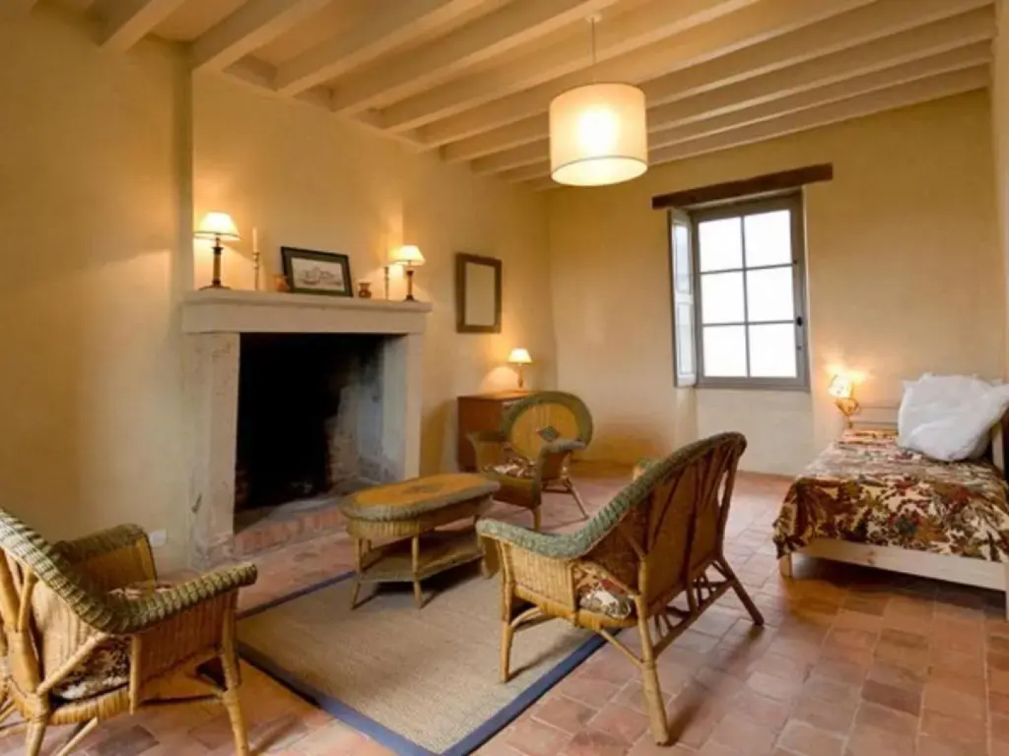 Gîte Bazouges-sur-le-Loir, 5 pièces, 8 personnes - FR-1-410-230