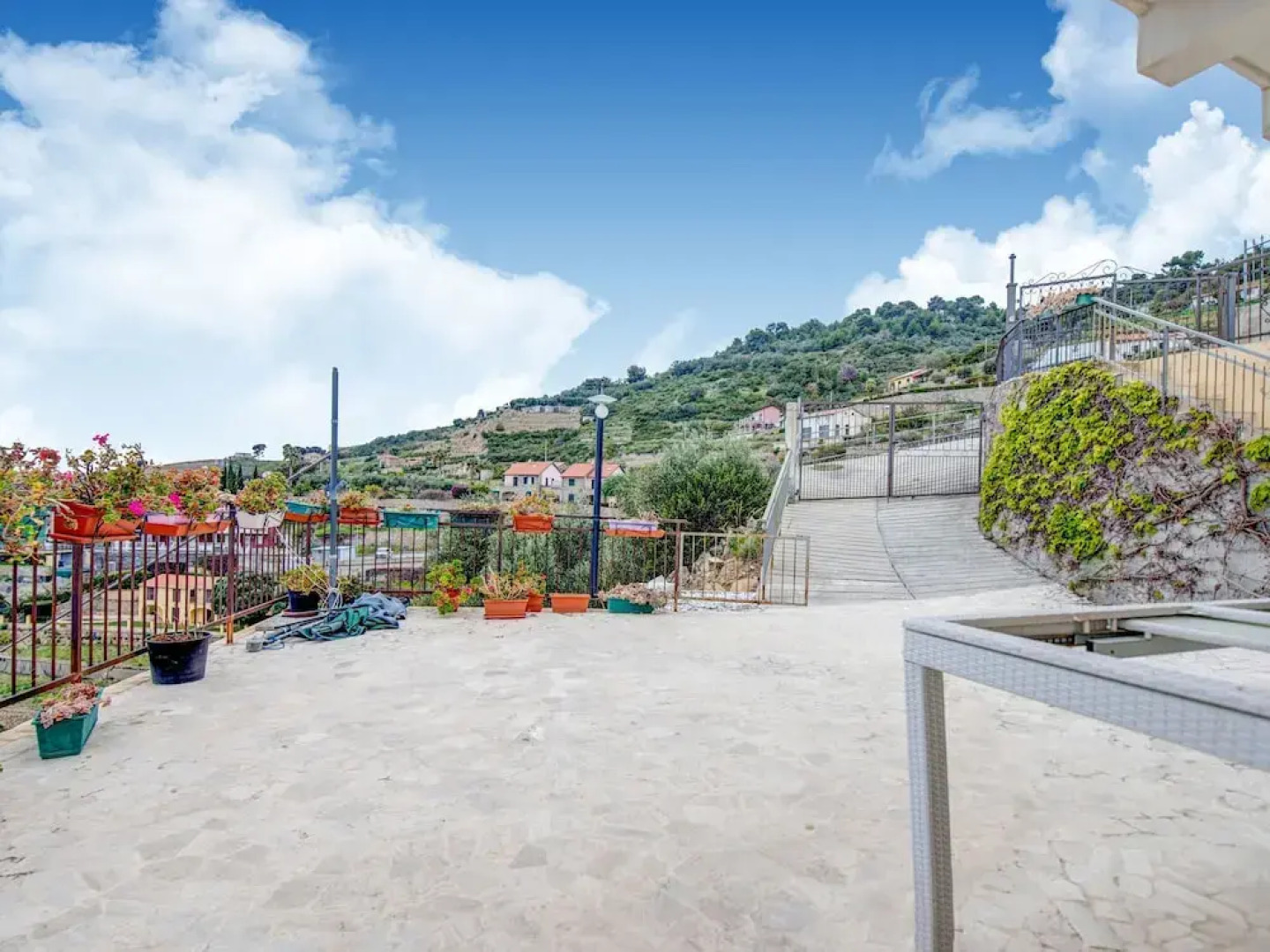 Gorgeous Apartment in Cipressa With Terrace