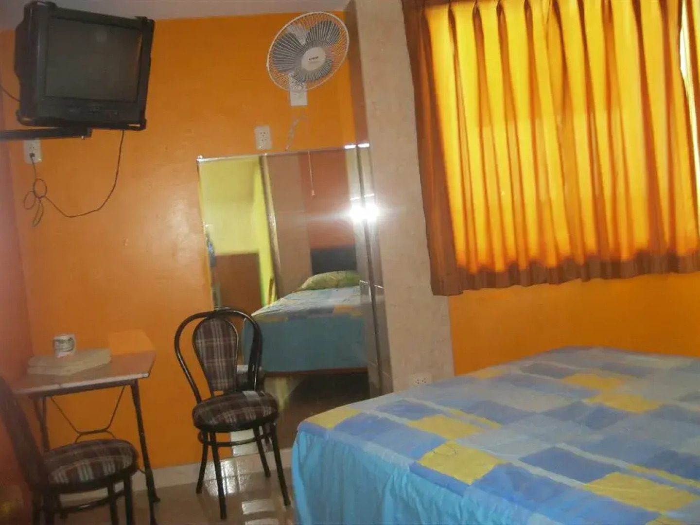 Hostal Hostello - Lima Airport