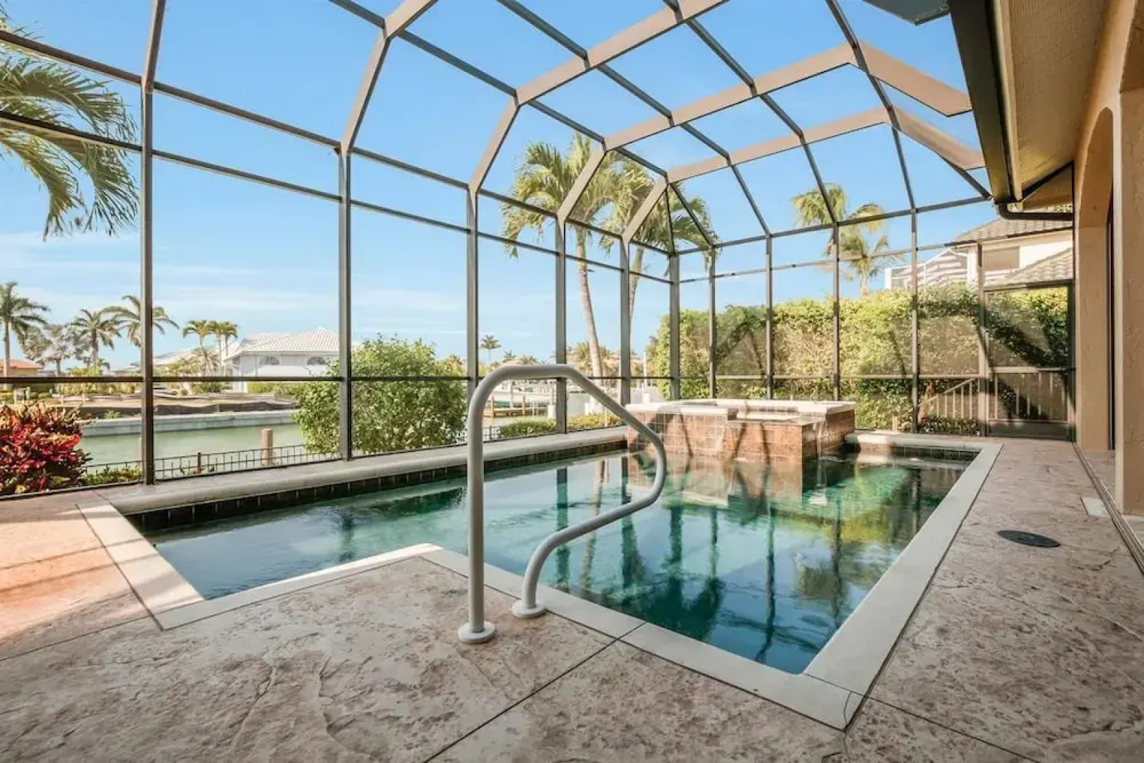 WIN1288 4 Bedroom Holiday Home by Marco Naples Vacation Homes