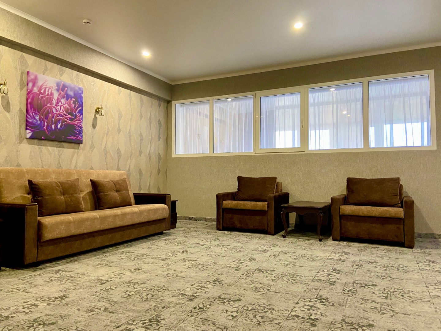 Прибой Гранд Отель и Спа