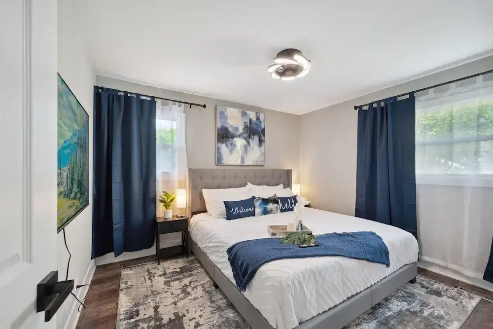Charming Contemporary Family Home 3 Bedroom Home by RedAwning