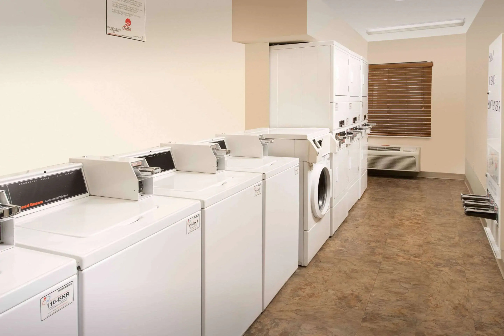 WoodSpring Suites San Antonio North Live Oak I-35