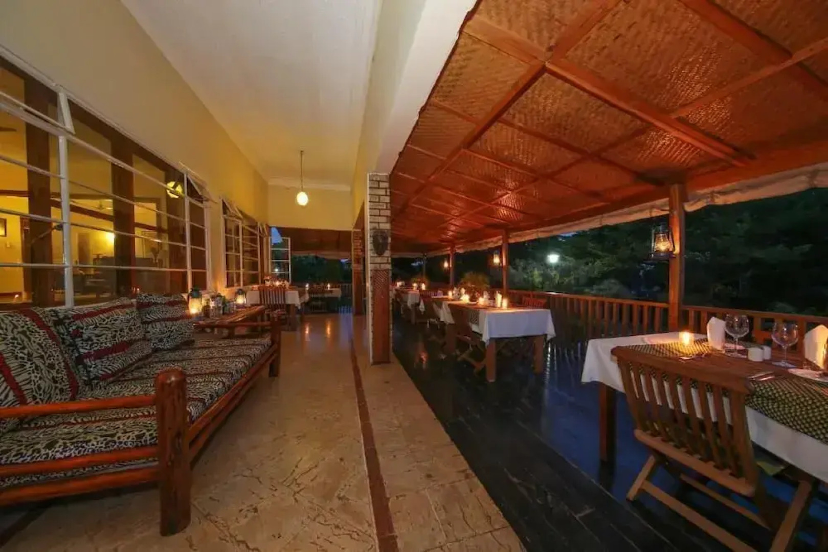 Papyrus Guest House