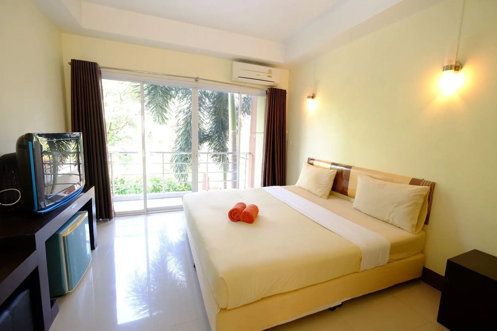 The Room Hotel