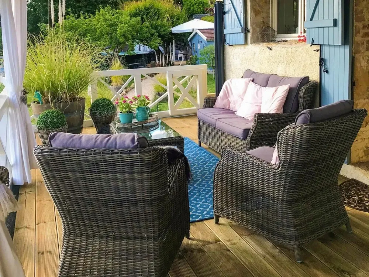 Cosy Town House on the Edge of a Bastide With Swimming Pool and Stunning Views