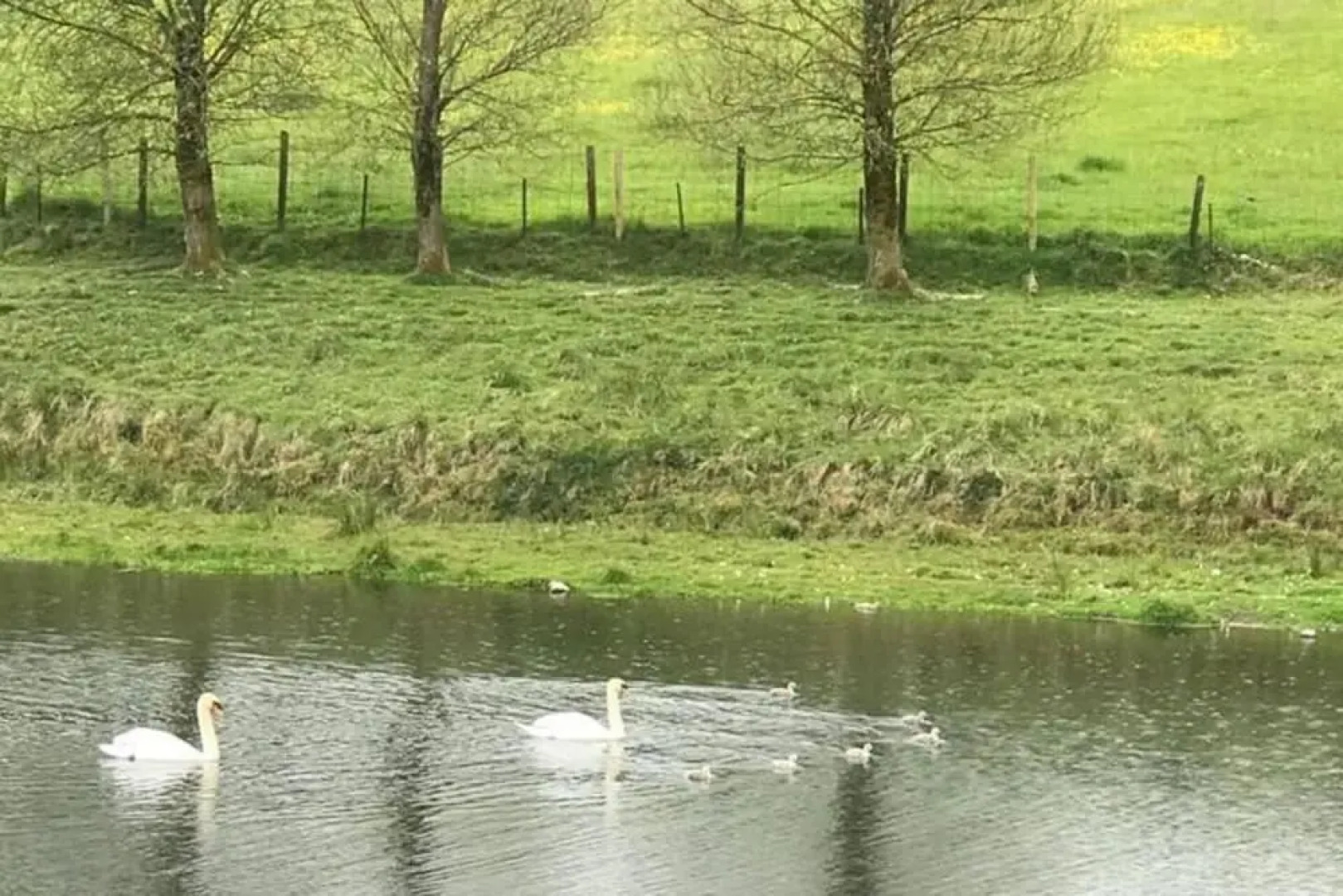 Stunning Luxury Duplex With Hot Tub and Aircon