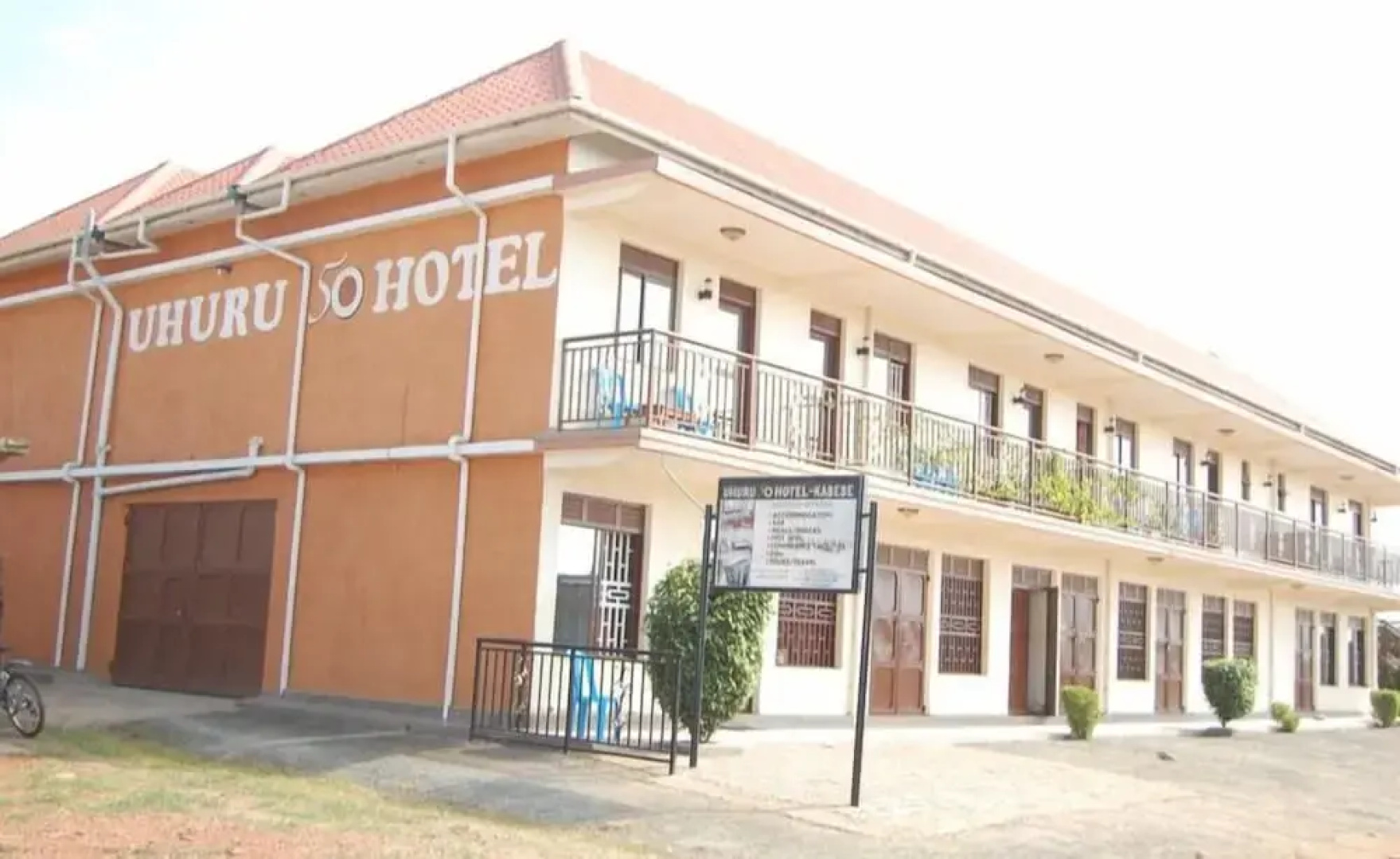 Uhuru 50 Hotel