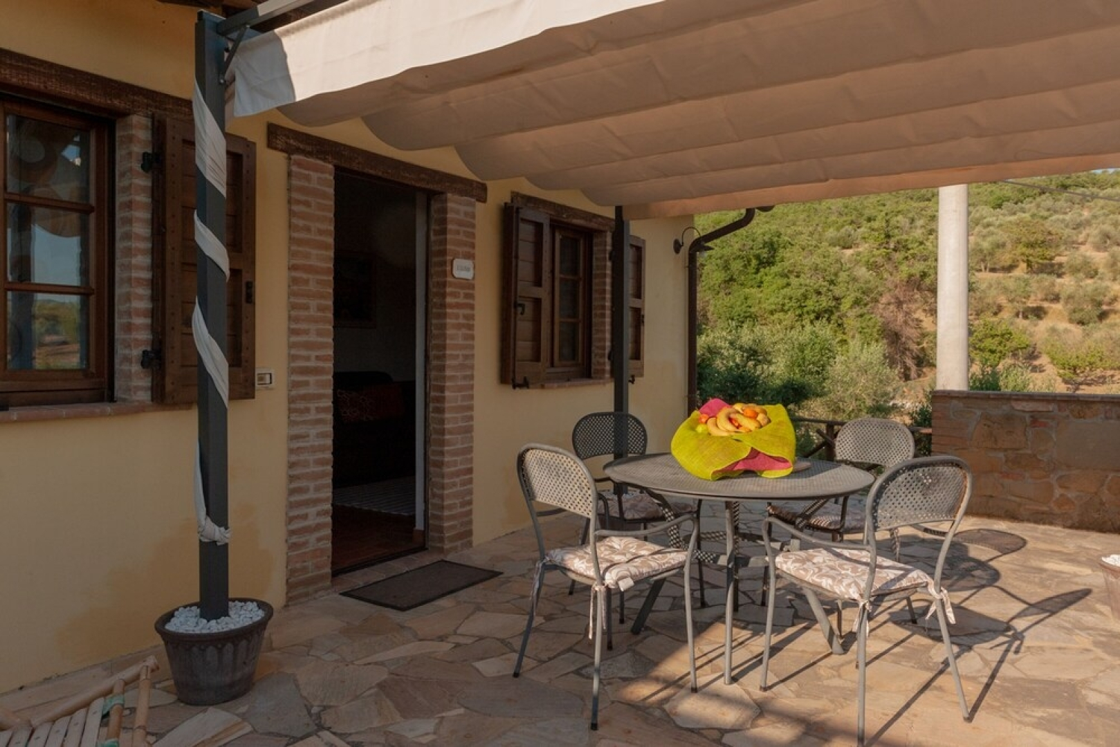 Olive Branch Apt In Farmhouse With Pool