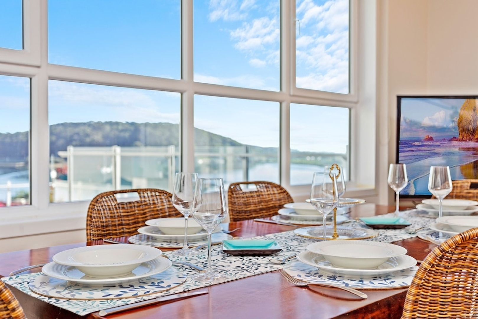 Southbound Escape at the Wharf