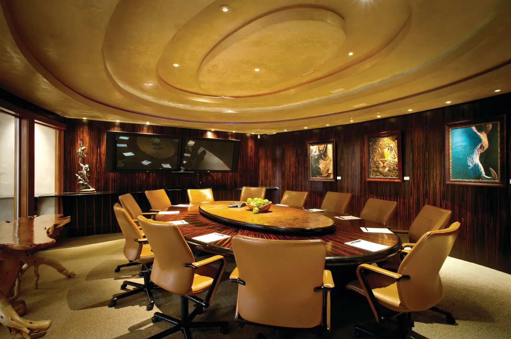 El Monte Sagrado Living Resort & Spa